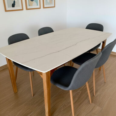 Mesa de Comedor NEOLITH MONT BLANC, espesor de 12mm, base Clásica de madera petiribi